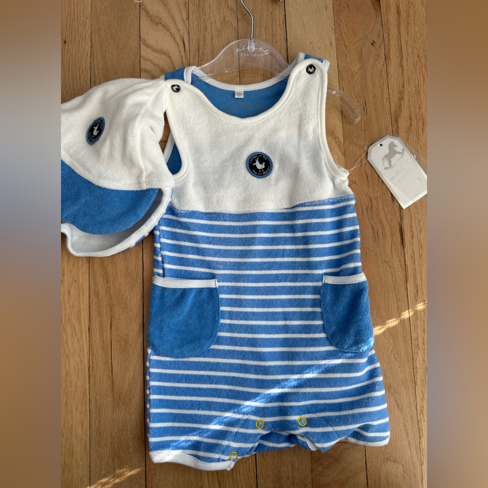NWT  baby hat +romper